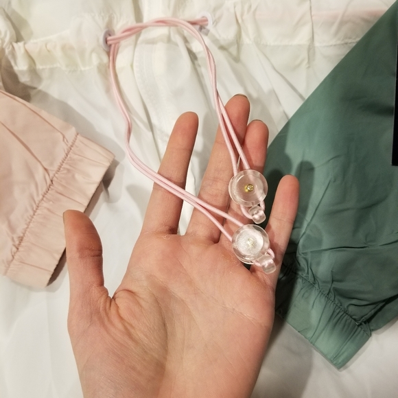 🎉FLASH🎉 BNWT FILA Liliana Wind Jacket - Picture 7 of 16